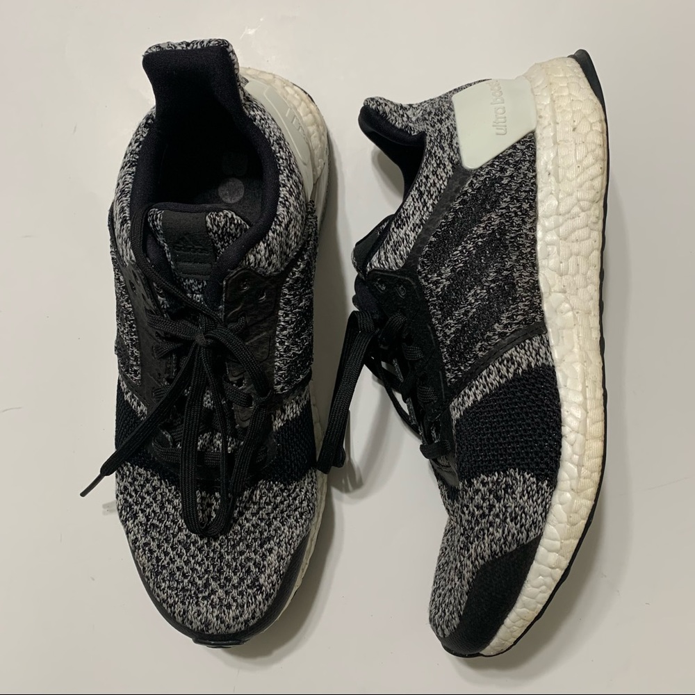 Adidas Ultra Boost ST Black White Oreo PrimeKnit Running CM8273 Men’s Size 7.5